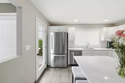 156 Algonquin Trl #156, Ashland, MA 01721 - Photo 4