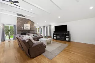 26 Fairway Ln, Foxboro, MA 02035 - Photo 10