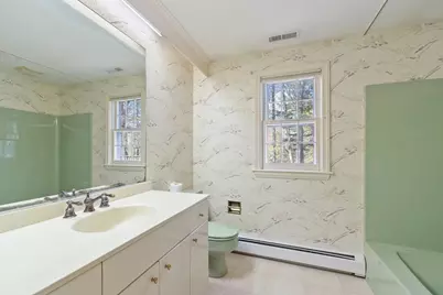 4 Northway, Lynnfield, MA 01940 - Photo 22