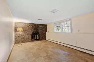 122 Milton St, Waltham, MA 02453 - Photo 16