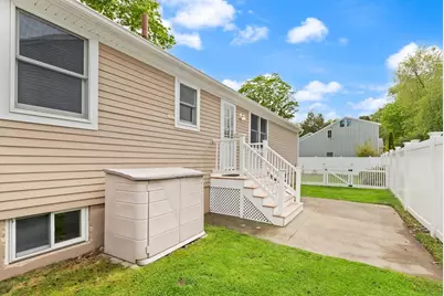 7 King Street, Reading, MA 01867 - Photo 20