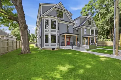 14 Garfield St. #A2, Northampton, MA 01062 - Photo 1