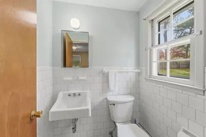 28 Mayflower Cir, Leicester, MA 01524 - Photo 20
