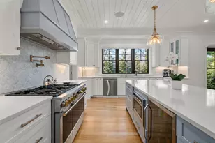 7 Massasoit Rd, Wellesley, MA 02481 - Photo 4