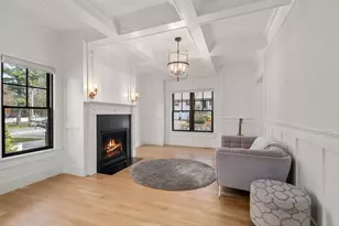 7 Massasoit St, Wellesley, MA 02481 - Photo 12