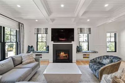 7 Massasoit Road, Wellesley, MA 02481 - Photo 8