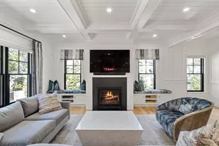 7 Massasoit St, Wellesley, MA 02481 - Photo 8