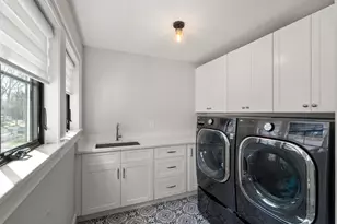 7 Massasoit St, Wellesley, MA 02481 - Photo 32