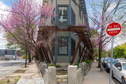432 Norfolk St #2F, Somerville, MA 02143 - Photo 2