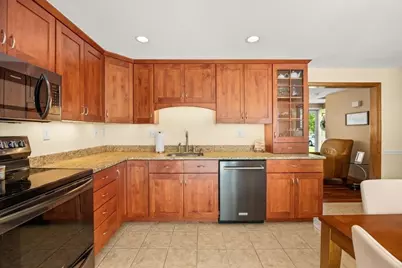 11 Village Way #F, Norton, MA 02766 - Photo 12