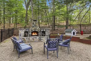6 Packard St, Woburn, MA 01801 - Photo 36