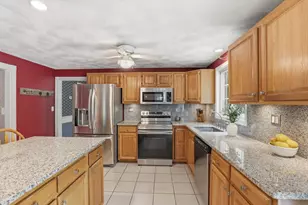 6 Packard St, Woburn, MA 01801 - Photo 8