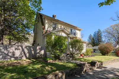 217 Ellsworth Ave, Springfield, MA 01118 - Photo 2