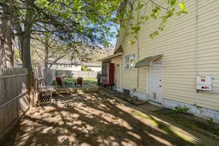 217 Ellsworth Ave, Springfield, MA 01118 - Photo 30