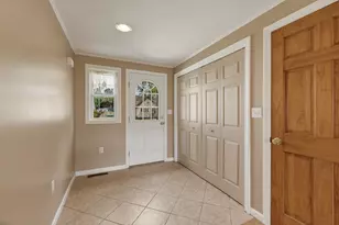 151 Edgewood Ave, Chicopee, MA 01013 - Photo 10