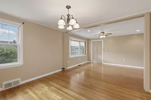 151 Edgewood Ave, Chicopee, MA 01013 - Photo 16