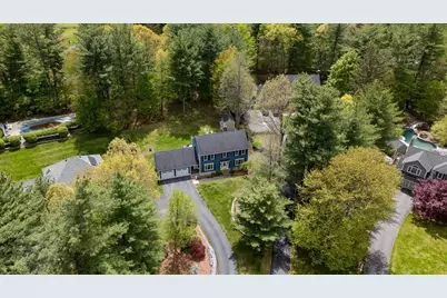 15 Sawmill Dr, Northborough, MA 01532 - Photo 2