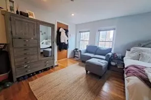 21 Moon St, Boston, MA 02113 - Photo 2