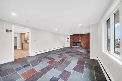 35 Peters St #1, North Andover, MA 01845 - Photo 4