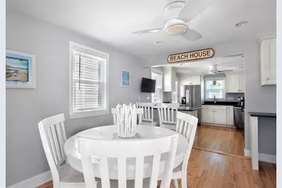 9 G St, Hull, MA 02045 - Photo 16