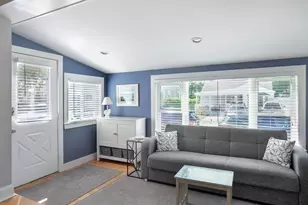 9 G St, Hull, MA 02045 - Photo 6