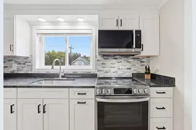 170 Glenallen St, Winchendon, MA 01475 - Photo 6