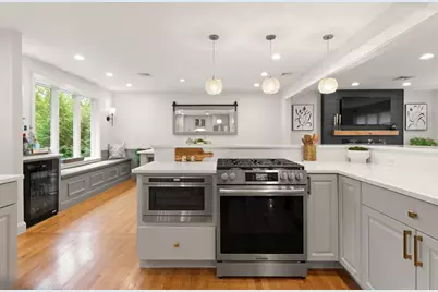 21 Buckingham Drive, Reading, MA 01867 - Photo 14
