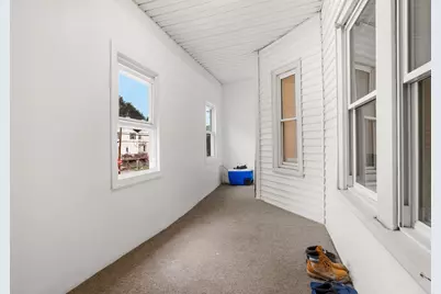 252 Shaw St, Lowell, MA 01851 - Photo 14