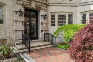 986 Memorial Dr, Cambridge, MA 02138 - Photo 1