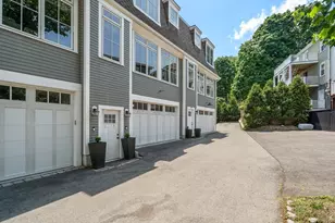 145 Stoughton St, Boston, MA 02125 - Photo 16