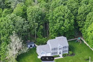11 Highland St, Easton, MA 02375 - Photo 4