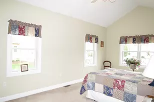 12 Driftwood Ln, Rockland, MA 02370 - Photo 8