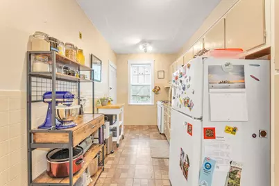 179 Kent #2, Brookline, MA 02446 - Photo 12