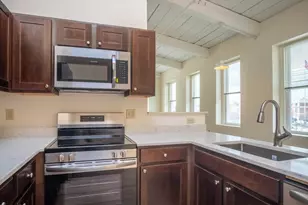 24 Main St, Westfield, MA 01085 - Photo 2