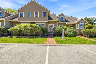 15 Doyle Ln #15, Hopkinton, MA 01748 - Photo 2