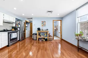 419 E 3rd St, Boston, MA 02127 - Photo 30
