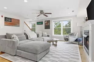 829 Lagrange St, Boston, MA 02132 - Photo 8