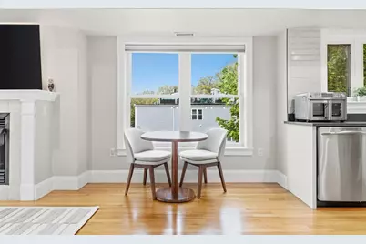 829 Lagrange St #3, Boston, MA 02132 - Photo 6