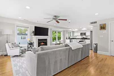 829 Lagrange St #3, Boston, MA 02132 - Photo 10