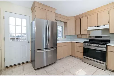 32 Crawford St, Randolph, MA 02368 - Photo 10