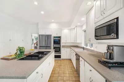 20 Old Rd, Weston, MA 02493 - Photo 12