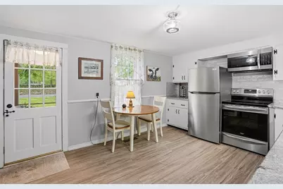 238 South St, Douglas, MA 01516 - Photo 4