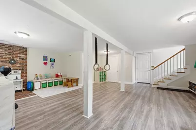 10 West Ave, Hudson, MA 01749 - Photo 28