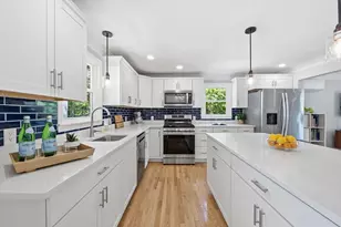 10 West Ave, Hudson, MA 01749 - Photo 4