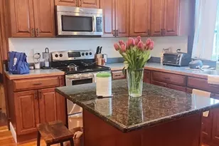 933 E Broadway, Boston, MA 02127 - Photo 16