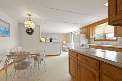 12 Highland Ave, Woburn, MA 01801 - Photo 10