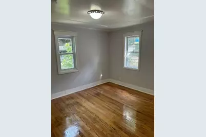 98 Cross St, Southbridge, MA 01550 - Photo 16