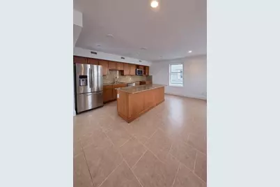 375 Crescent Avenue #2, Chelsea, MA 02150 - Photo 2