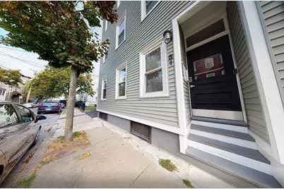 31 Plymouth Street #3, Boston, MA 02141 - Photo 4