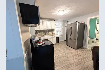 4-6 Chelmsford St, Lawrence, MA 01841 - Photo 10